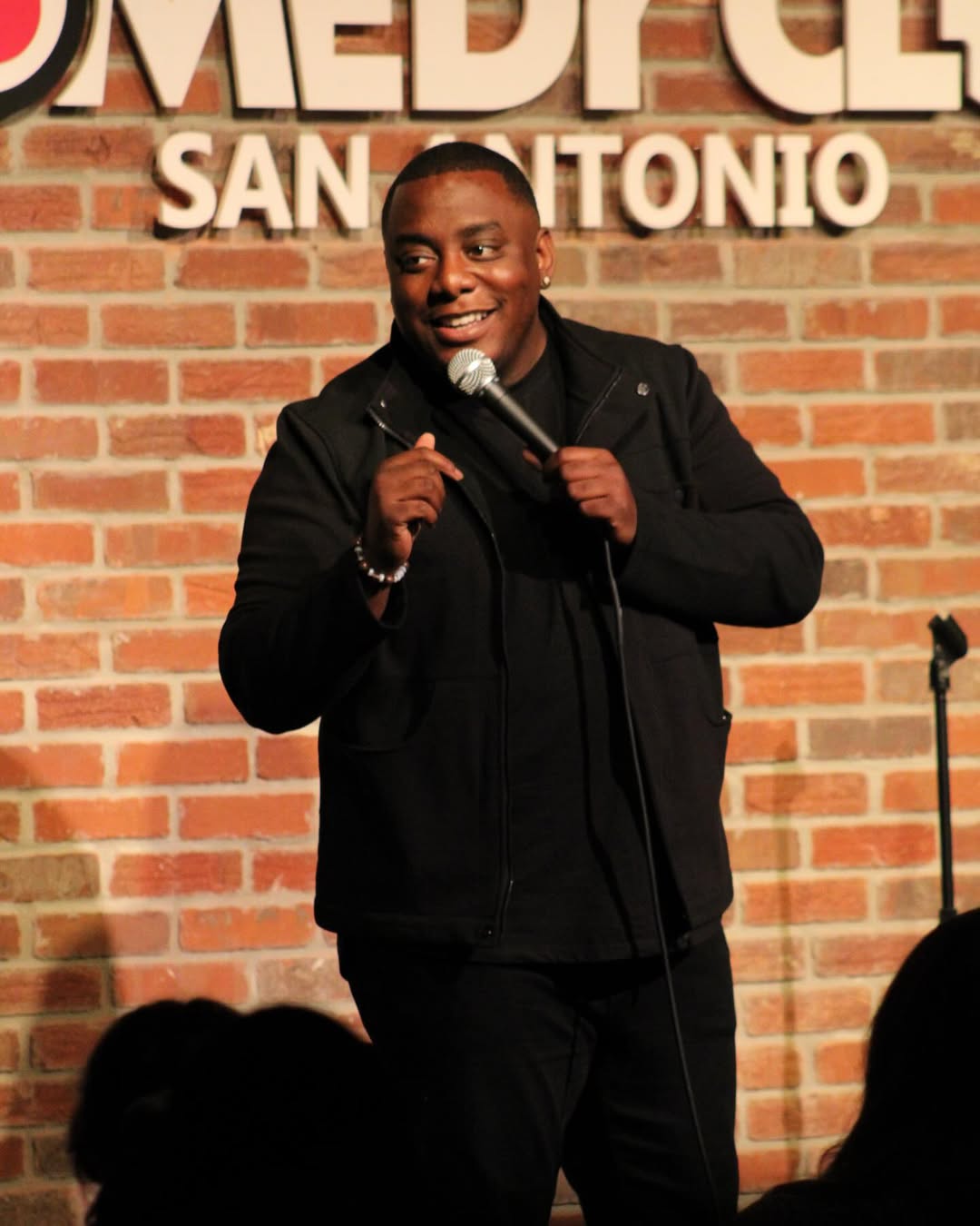 Ryan Davis & the Roadhouse Band